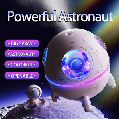 Astronaut mini USB humidifier with LED light
